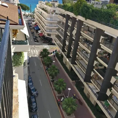 Last Floor With Terrace And Clear View On The Sea * Cannes