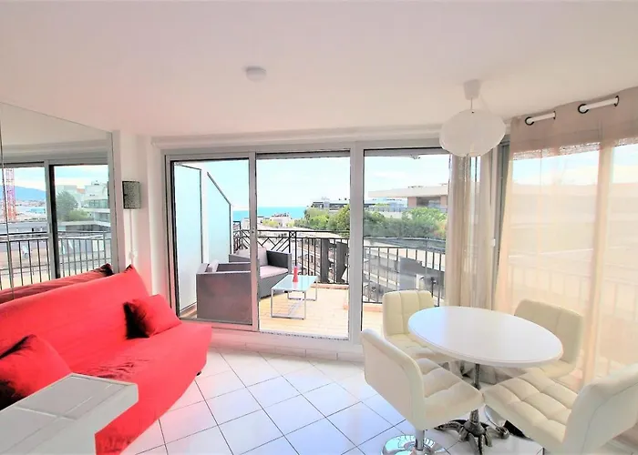 Apartamento Last Floor With Terrace And Clear View On The Sea Cannes